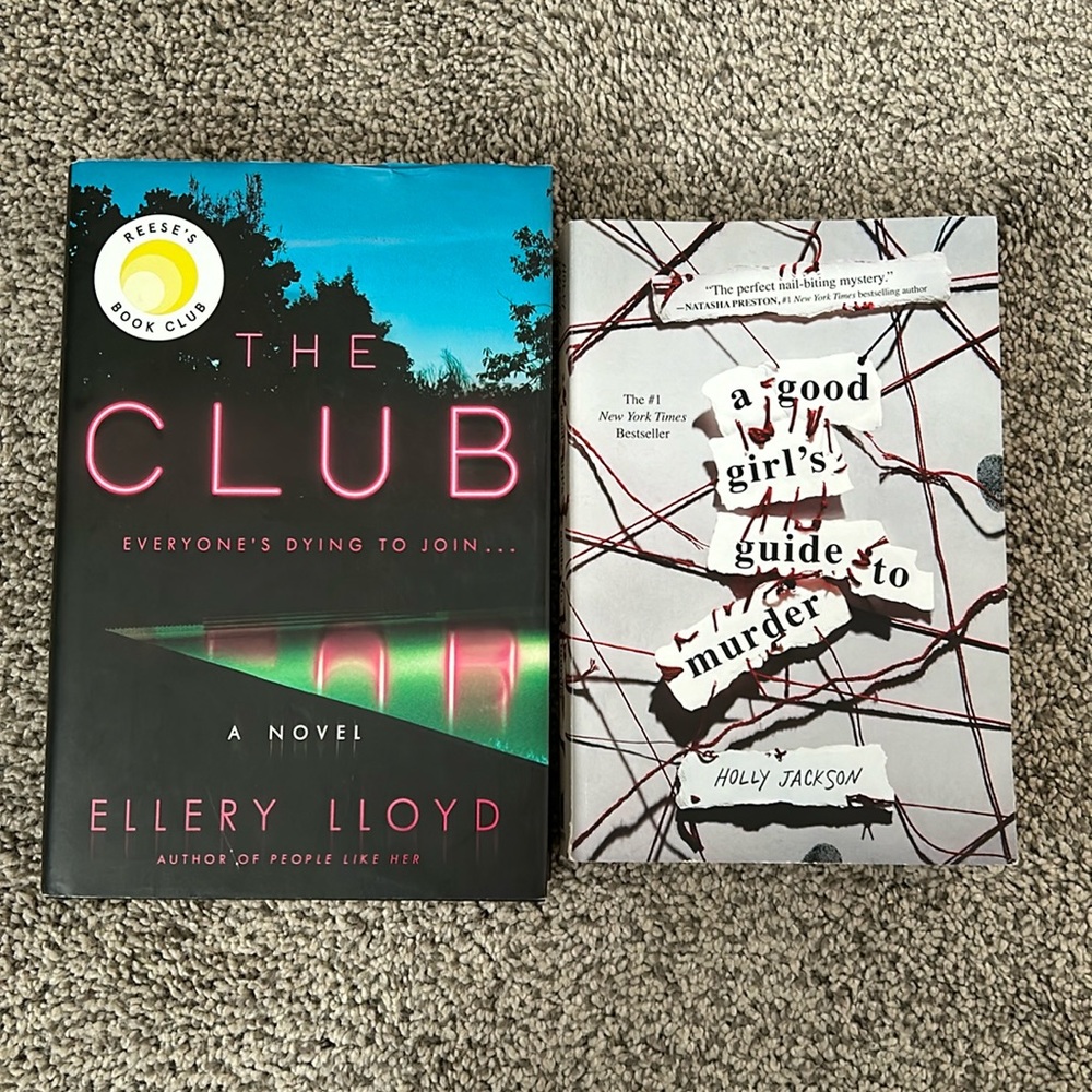 Book bundle reserved listing